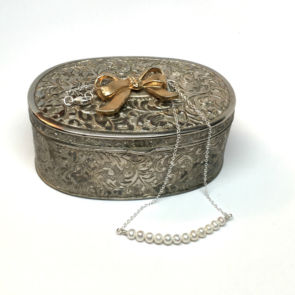 dainty pearl necklace